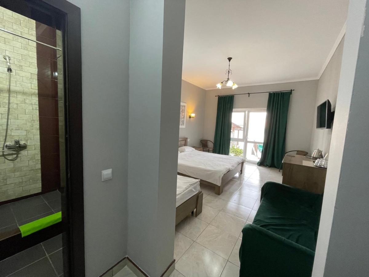 غاغرا Astan Hotel المظهر الخارجي الصورة