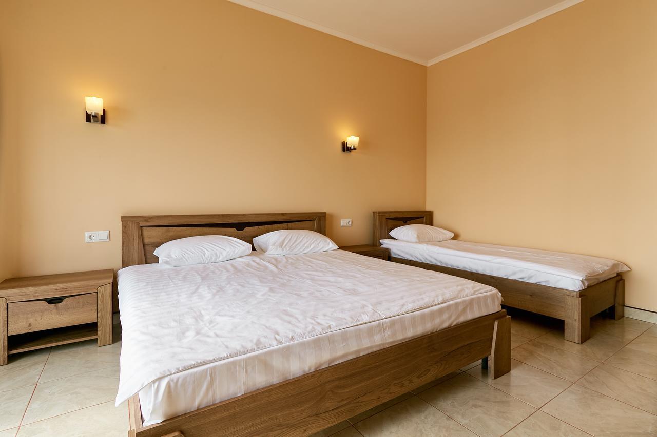 غاغرا Astan Hotel المظهر الخارجي الصورة